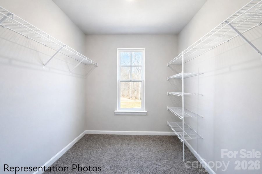 Spacious, unfurnished interior of a new home in , Charlotte (Image 11).