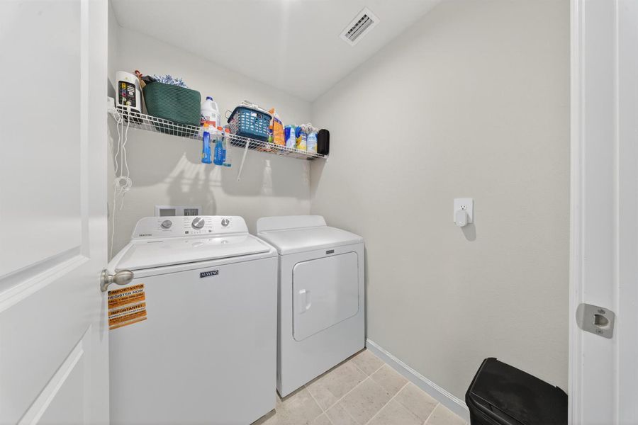 LAUNDRY ROOM 2ND FLOOR