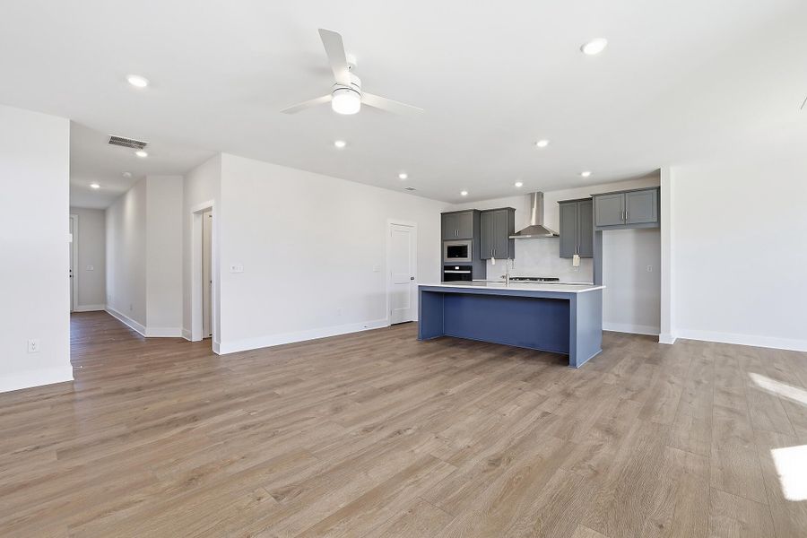 Spacious, unfurnished interior of a new home in Wildflower, Chattanooga (Image 11).