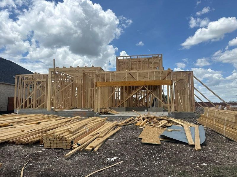 Image 21 of a home in Broken Oak.