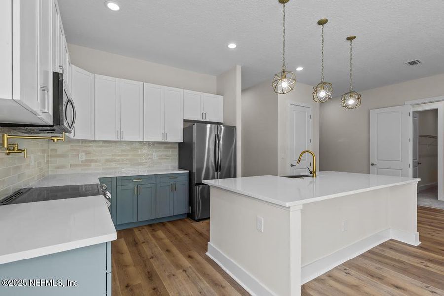 Furnished interior view inside a new home in , Yulee (Image 17). Furnished interior view inside a new home in , Yulee (Image 17).