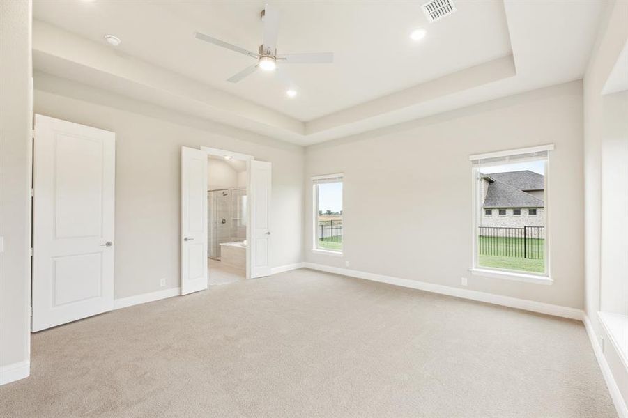 Spacious, unfurnished interior of a new home in Paloma Ranch, Justin (Image 30).