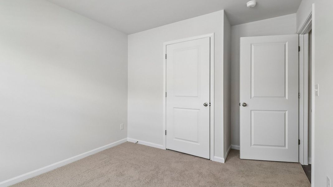 Spacious, unfurnished interior of a new home in Gates Village, Lugoff (Image 22).