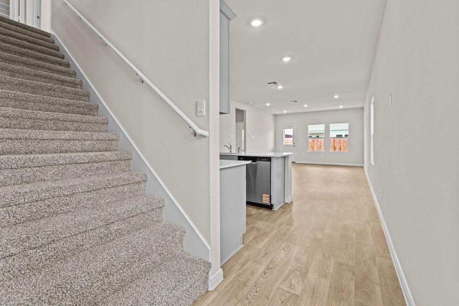 Spacious, unfurnished interior of a new home in Whisper South, San Marcos (Image 23). Spacious, unfurnished interior of a new home in Whisper South, San Marcos (Image 23).