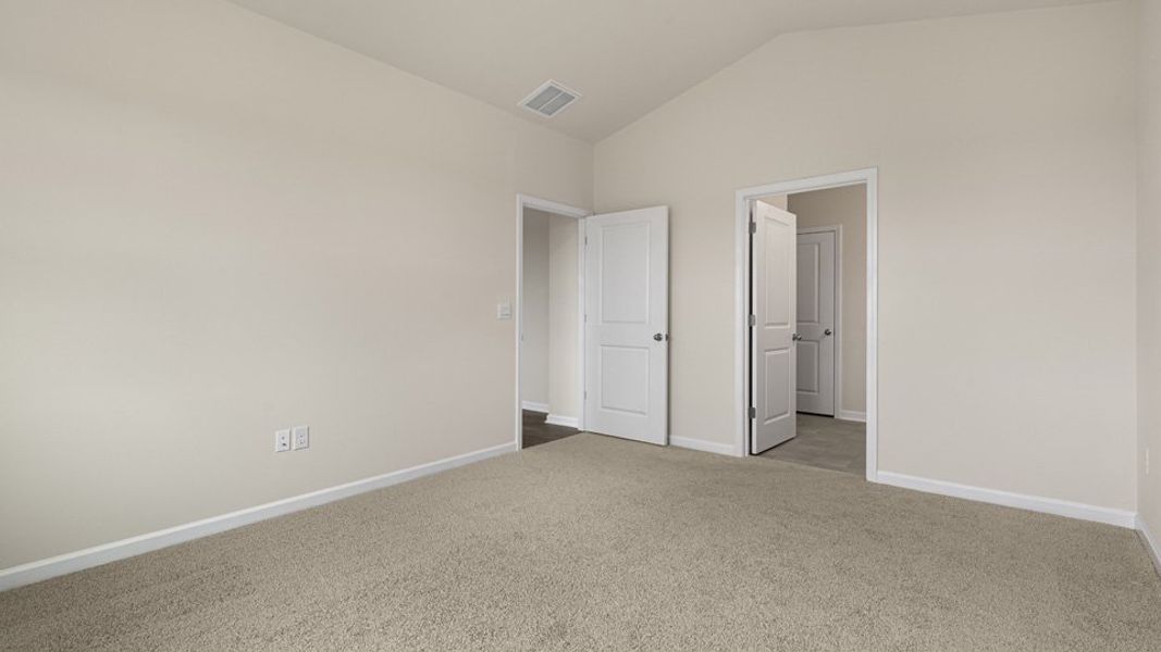 Spacious, unfurnished interior of a new home in Baker Farm, Youngsville (Image 13).