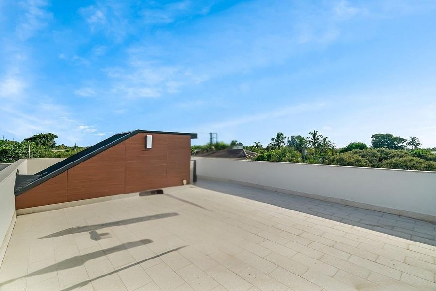 Image 36 of a home in . Image 36 of a home in .