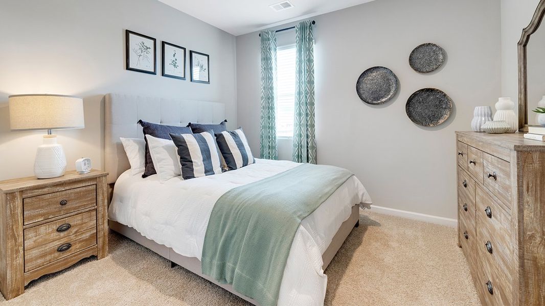 Representative furnished interior of a home built from the Hayden by D.R. Horton in Estates at Deer Hollow, Grovetown (Image 17).