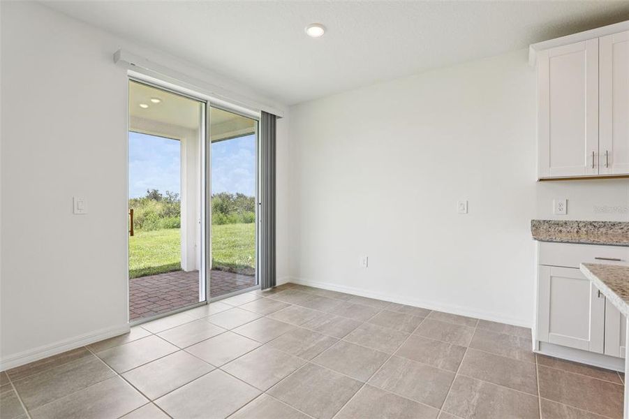 Spacious, unfurnished interior of a new home in Hamilton Bluff - Signature Series, Lake Hamilton (Image 32).