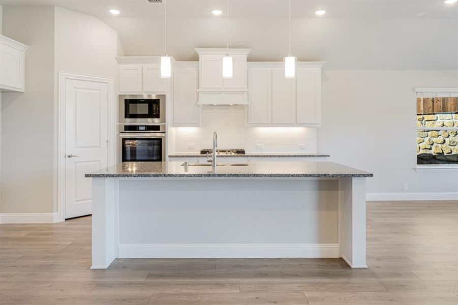 Furnished interior view inside a new home in The Lakes at Parks of Aledo, Aledo (Image 19).