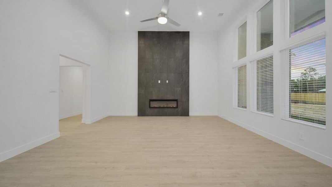 Representative unfurnished interior of a home built from the H70d by D.R. Horton in Butlers Bend Estates, Pinehurst (Image 22).