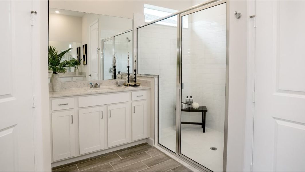 Treviso owner's suite bathroom Treviso owner's suite bathroom