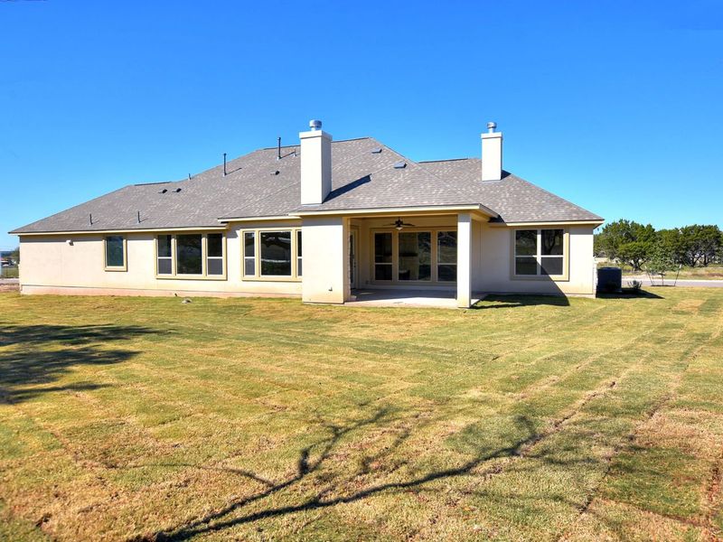 Representative exterior details of a home built from the Catalina by Giddens Homes in Clearwater Ranch, Liberty Hill (Image 41).