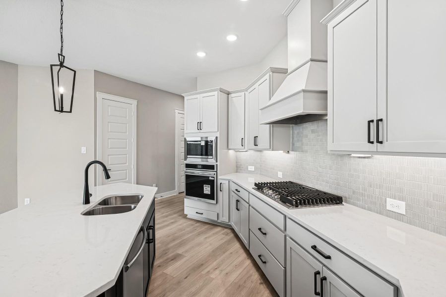 REPRESENTATIVE PHOTO - Photo does not represent actual home options and selection. Ask Sales consultant for specific selections.