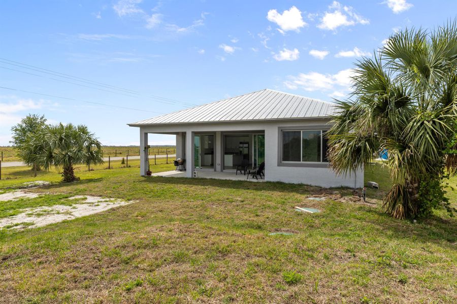 Exterior details and patio area of a home in , Okeechobee (Image 25). Exterior details and patio area of a home in , Okeechobee (Image 25).