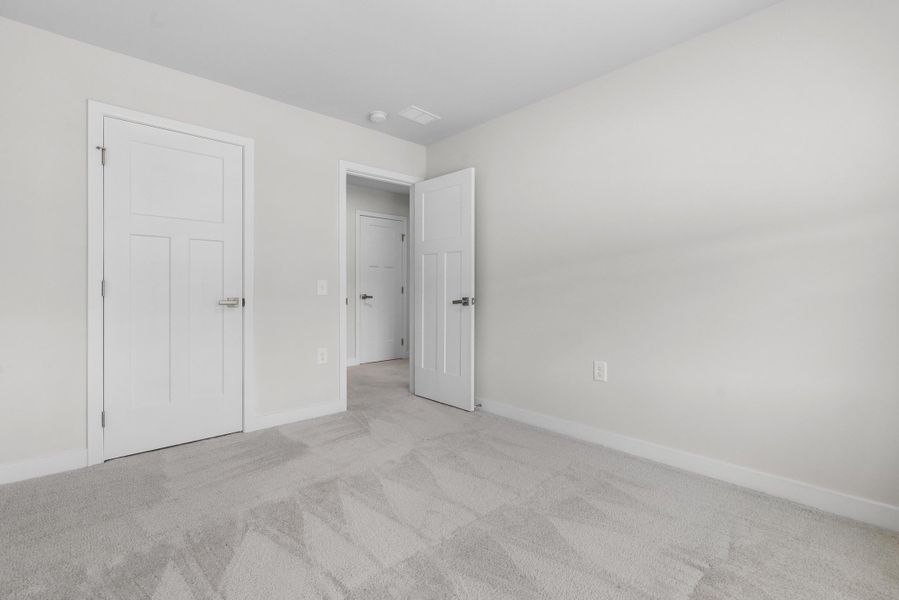 Spacious, unfurnished interior of a new home in , Santee (Image 24).