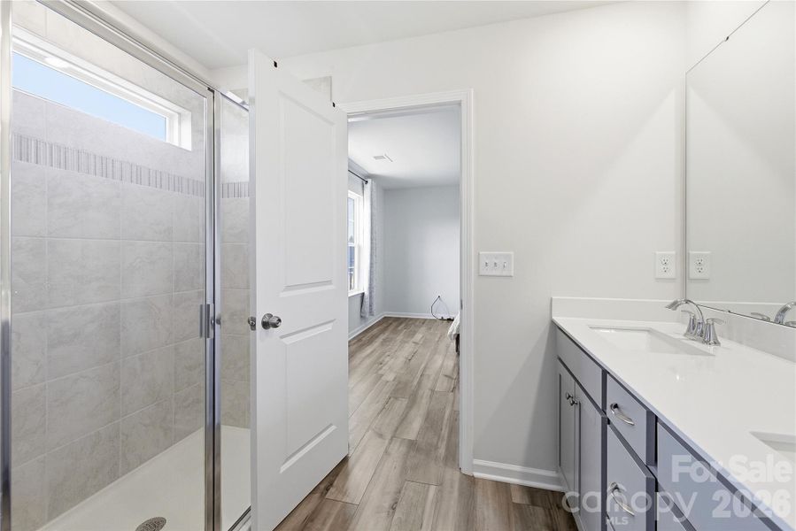 Furnished interior view inside a new home in Elizabeth, Fort Mill (Image 9).