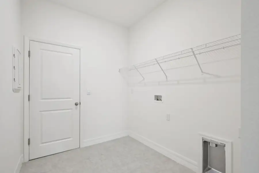 Representative unfurnished interior of a home built from the Melody by Maronda Homes in Englewood, Port Charlotte (Image 30).