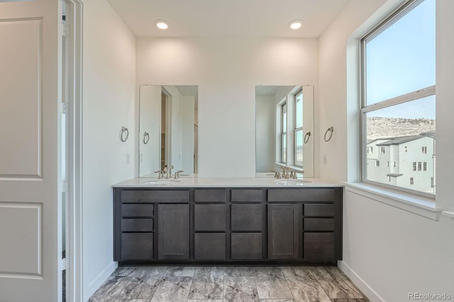 Furnished interior view inside a new home in Red Rocks Ranch: The Skyline Collection, Morrison (Image 5). Furnished interior view inside a new home in Red Rocks Ranch: The Skyline Collection, Morrison (Image 5).