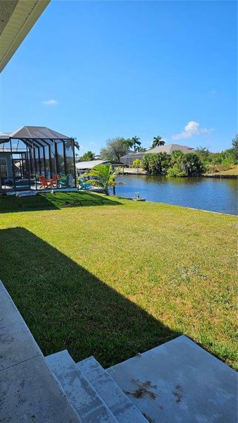 Exterior details and patio area of a home in , Port Charlotte (Image 1).