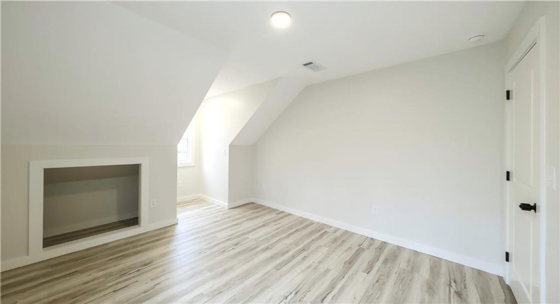 Spacious, unfurnished interior of a new home in , Carrollton (Image 39).