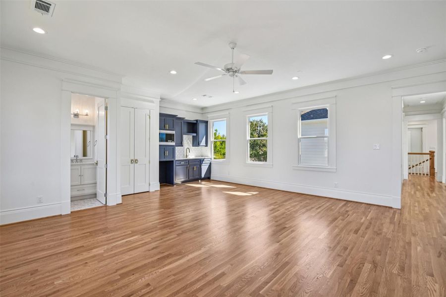 The space, like the rest of the home, has plenty of light coming from multiple sources. The space, like the rest of the home, has plenty of light coming from multiple sources.