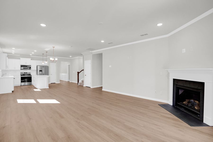 Spacious, unfurnished interior of a new home in Carriage Estates, Lexington (Image 33).