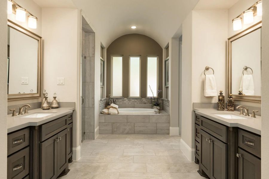 The Castella II Primary Bath