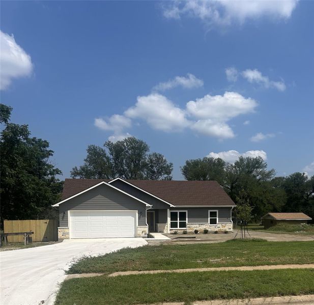 Image 17 of a home in . Image 17 of a home in .