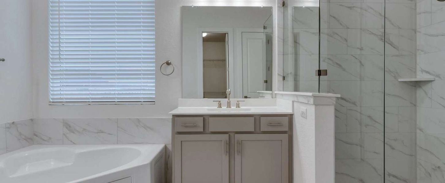 Representative furnished interior of a home built from the Blanco by Ashton Woods in Saddlebrook Ranch, Schertz (Image 13).