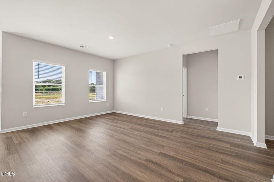 25-web-or-mls-DSC07574 25-web-or-mls-DSC07574