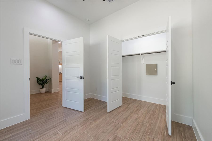 Spacious, unfurnished interior of a new home in , Dayton (Image 25). Spacious, unfurnished interior of a new home in , Dayton (Image 25).