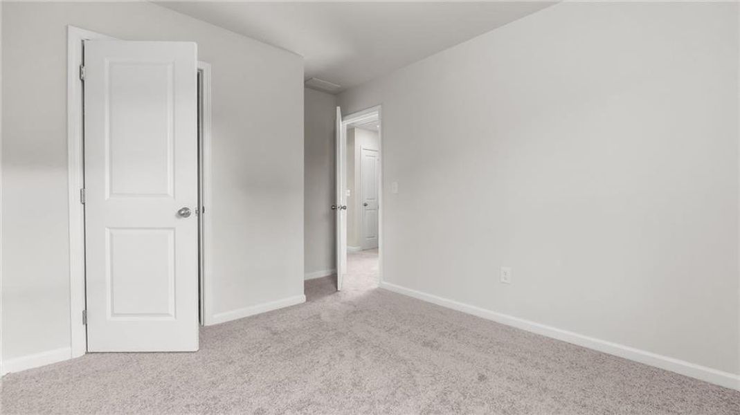 Spacious, unfurnished interior of a new home in The Reserve at Willow Oaks, Canton (Image 14).