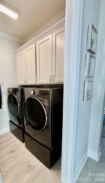 Close-up of interior finishes inside a home in , Hardeeville (Image 13).