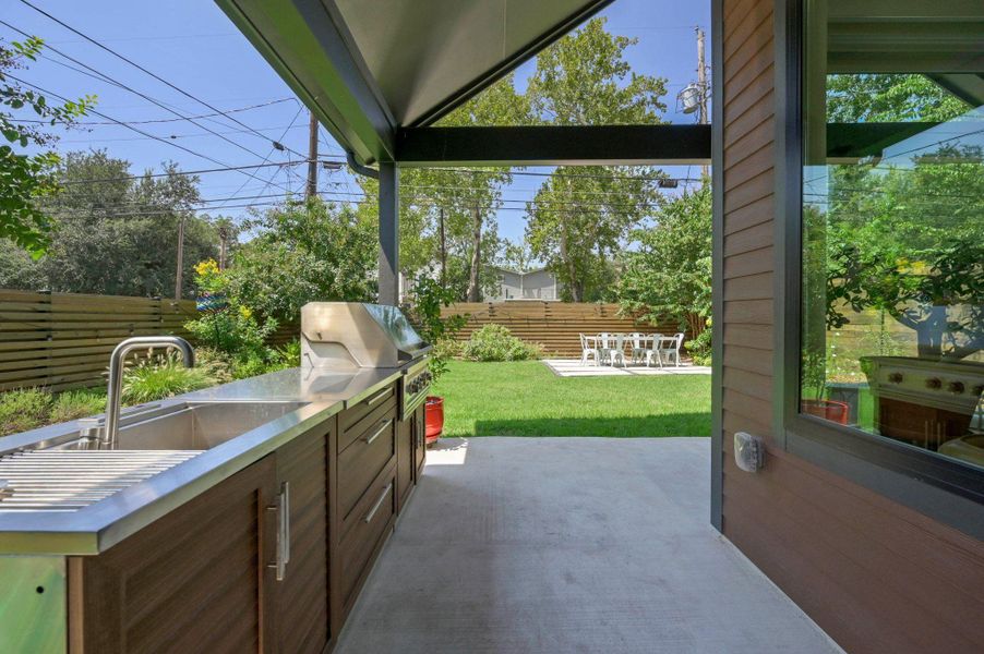 Furnished interior view inside a new home in , Austin (Image 31). Furnished interior view inside a new home in , Austin (Image 31).