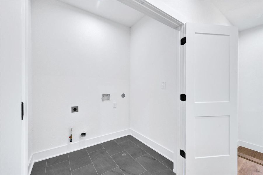 Spacious, unfurnished interior of a new home in , Houston (Image 21). Spacious, unfurnished interior of a new home in , Houston (Image 21).