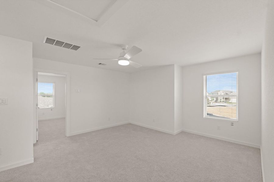 Spacious, unfurnished interior of a new home in Aspire at The Hills of Town Creek, Montgomery (Image 15).
