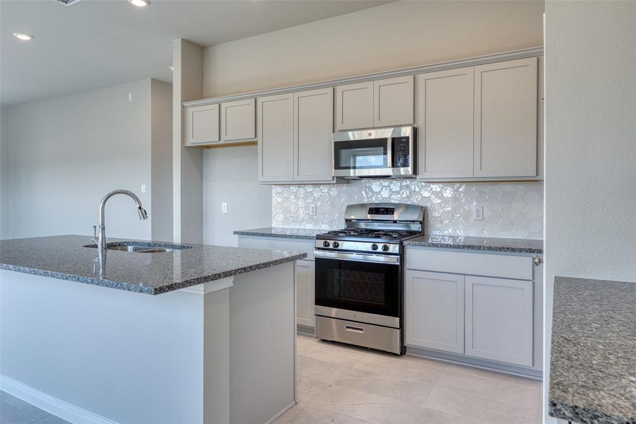 Furnished interior view inside a new home in Aldeana - Tejas Collection, Bonney (Image 13).
