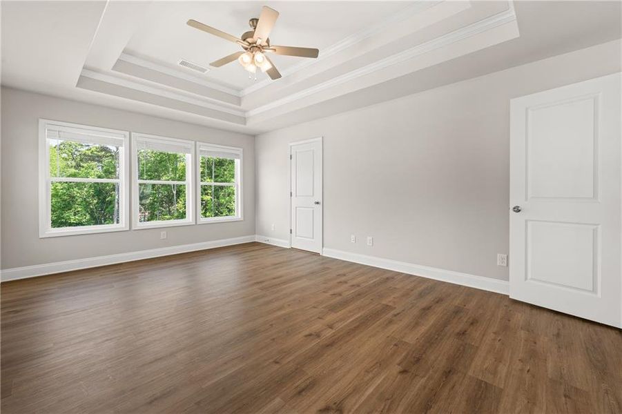 Spacious, unfurnished interior of a new home in , Duluth (Image 44).