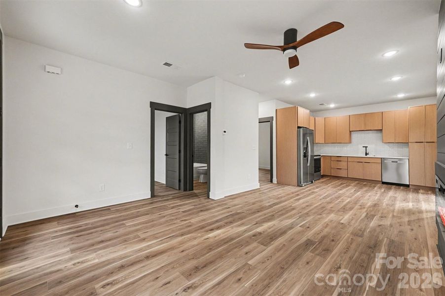 Spacious, unfurnished interior of a new home in , Kannapolis (Image 8).