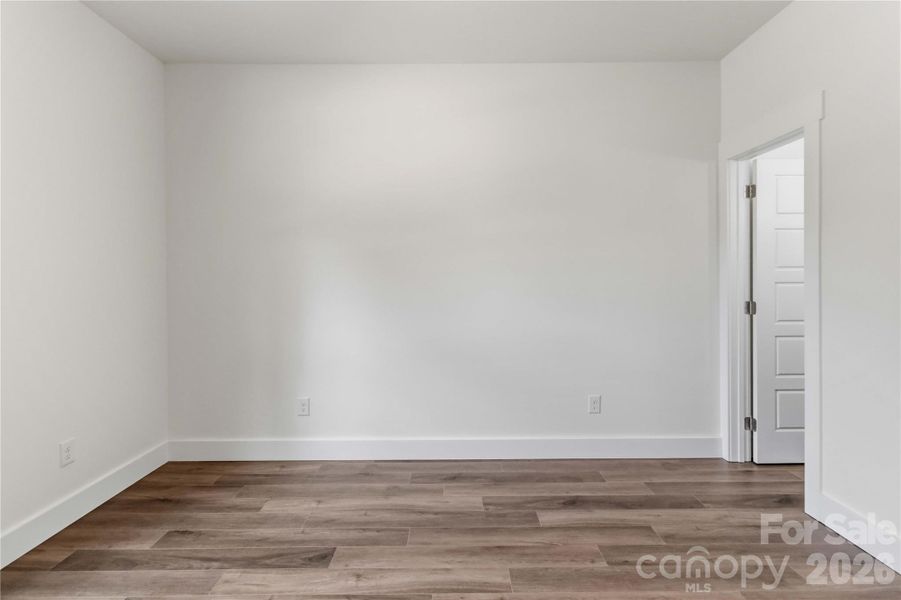 Spacious, unfurnished interior of a new home in , Chester (Image 22).
