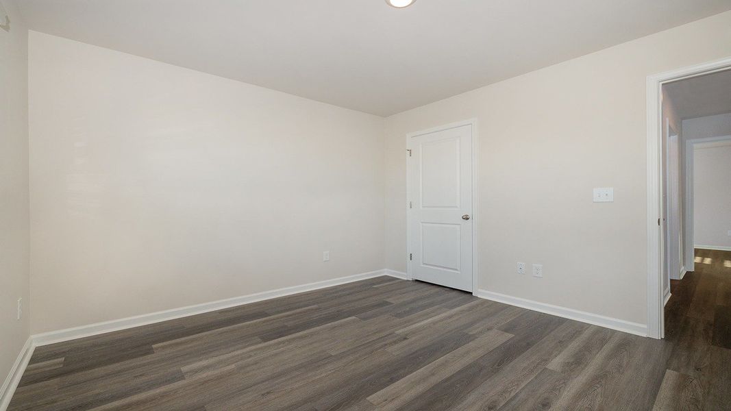Representative unfurnished interior of a home built from the ARIA by D.R. Horton in Ridgefield, Conway (Image 30).