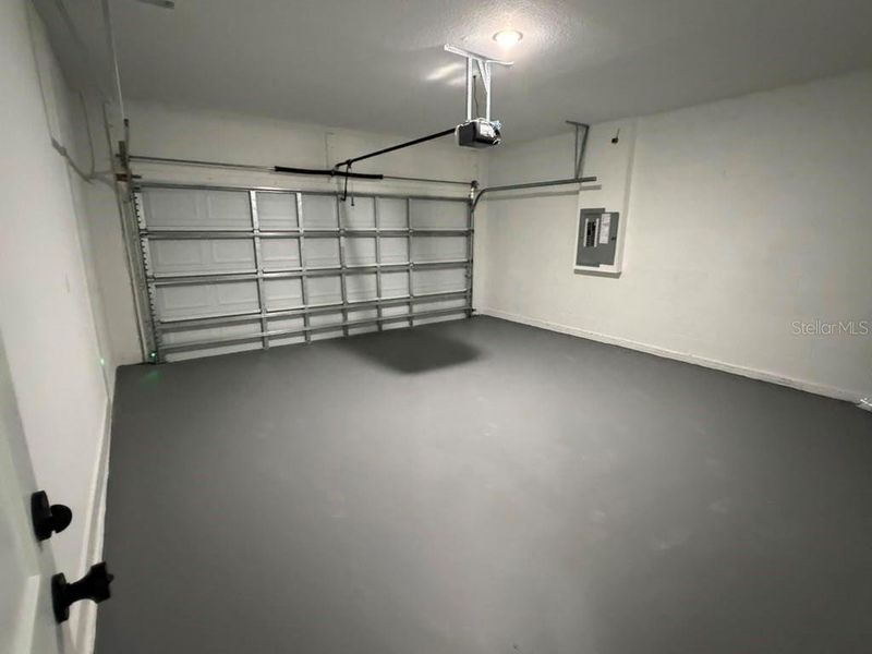 Spacious, unfurnished interior of a new home in , Citrus Springs (Image 9). Spacious, unfurnished interior of a new home in , Citrus Springs (Image 9).