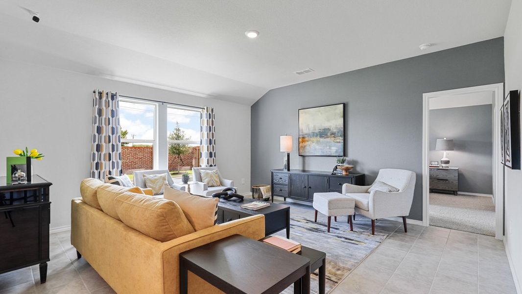 Furnished interior view inside a new home in Sunnycreek, Fort Worth (Image 13).