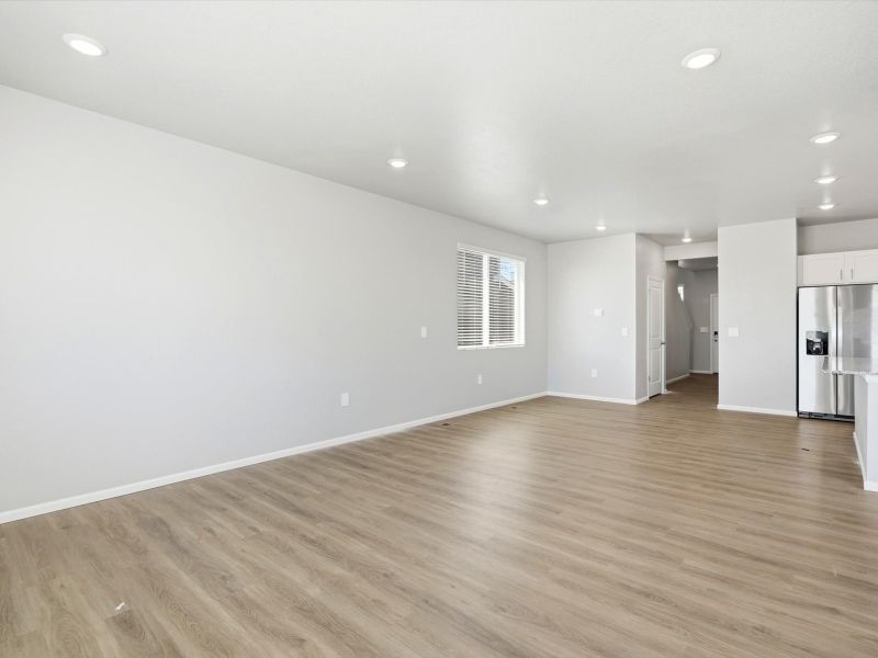 Spacious, unfurnished interior of a new home in Lorson Ranch: The Trail Collection, Colorado Springs (Image 10).