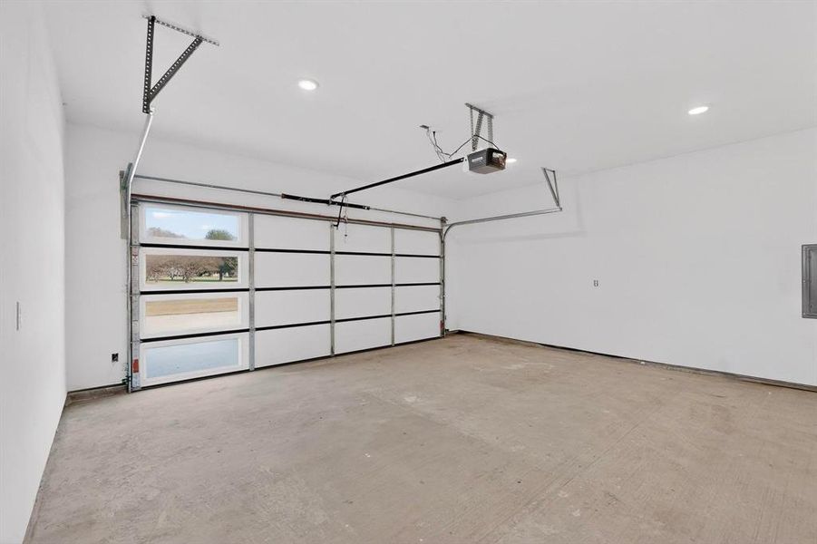 Spacious, unfurnished interior of a new home in , Trinidad (Image 18). Spacious, unfurnished interior of a new home in , Trinidad (Image 18).