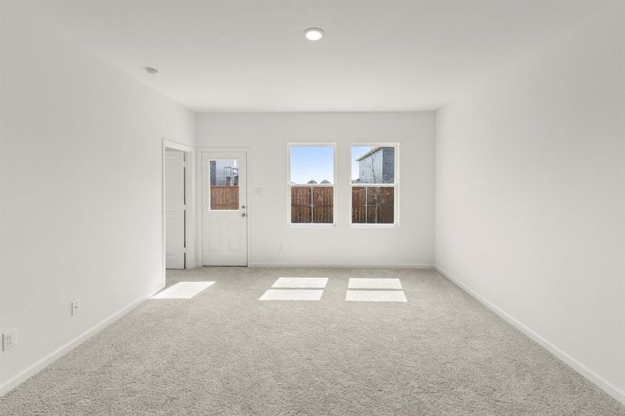 15. 14204 Coness - Family