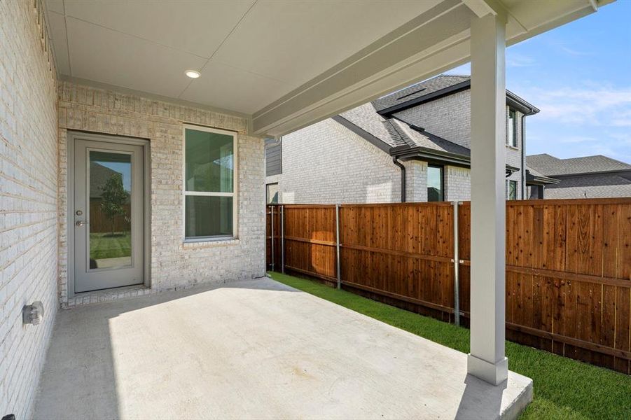 42. 2509 Swinley - Patio 42. 2509 Swinley - Patio