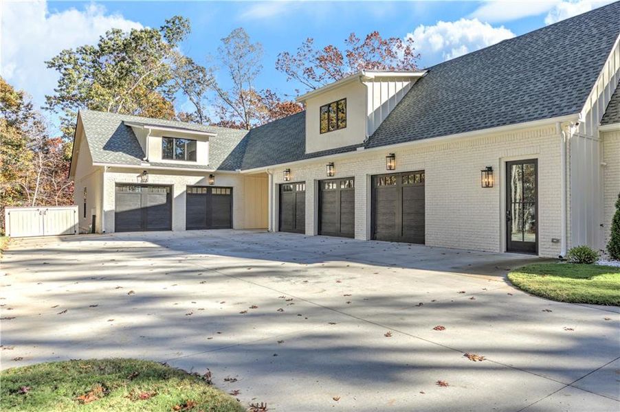 Image 77 of a home in . Image 77 of a home in .