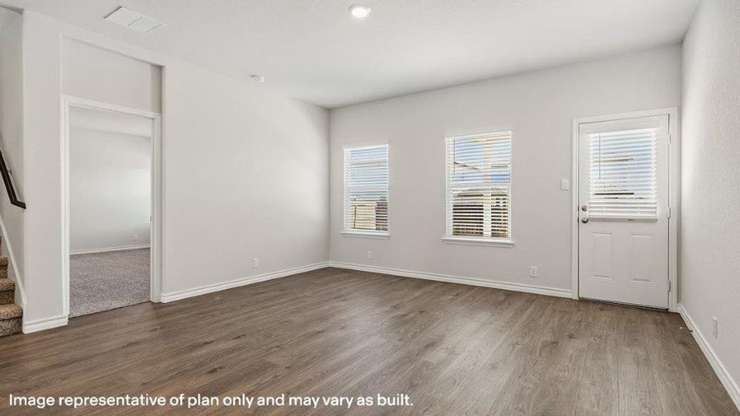 Spacious, unfurnished interior of a new home in Avenida, Converse (Image 18).