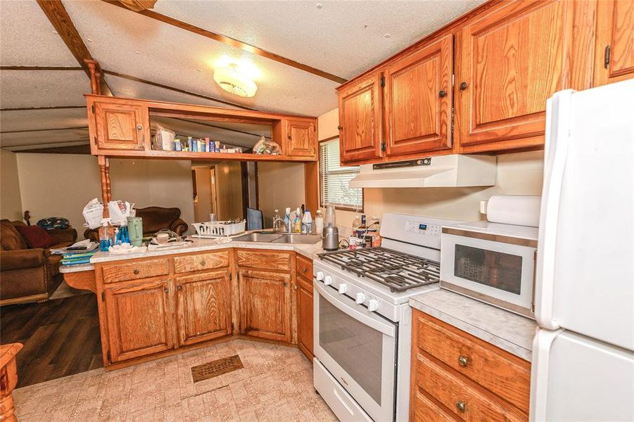 Furnished interior view inside a new home in , Bowie (Image 5).